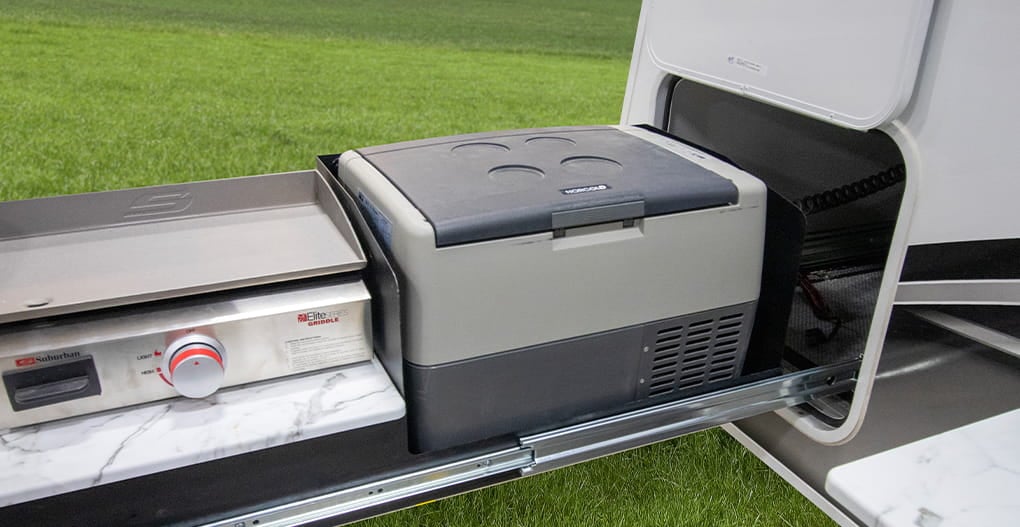Aucta Rear Kitchen Refrigerator