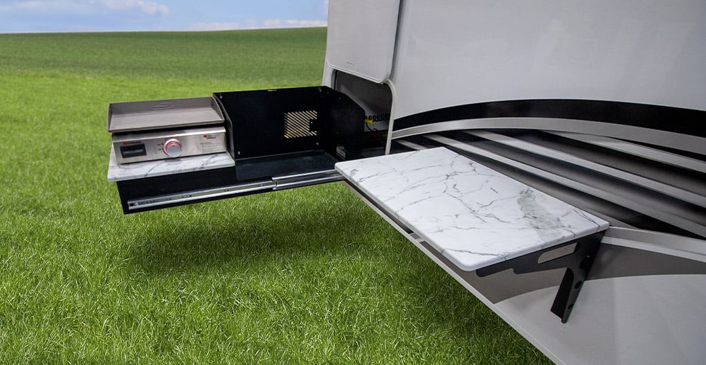 Aucta Slide-out Kitchen