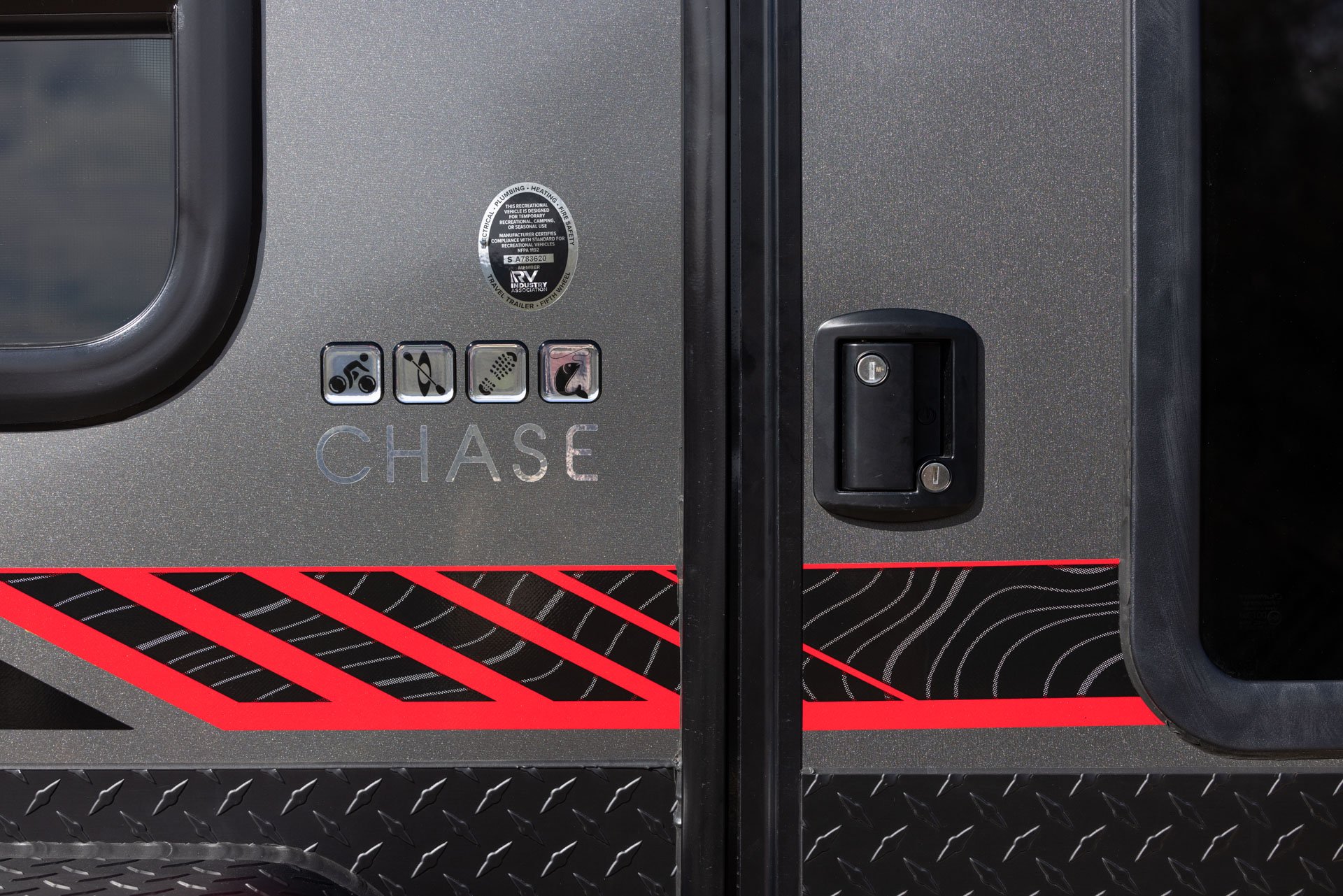 Flyer Chase interior